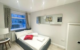 2A Seymour Road